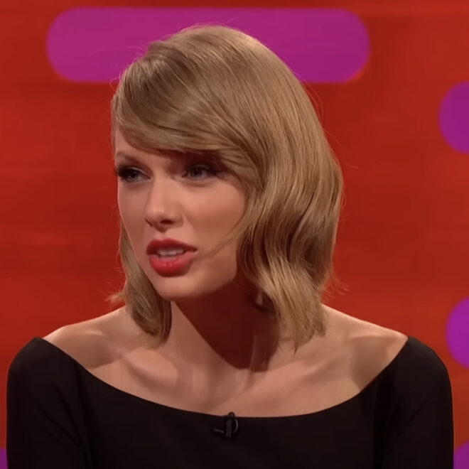 Taylor Swift Sets New Billboard Record